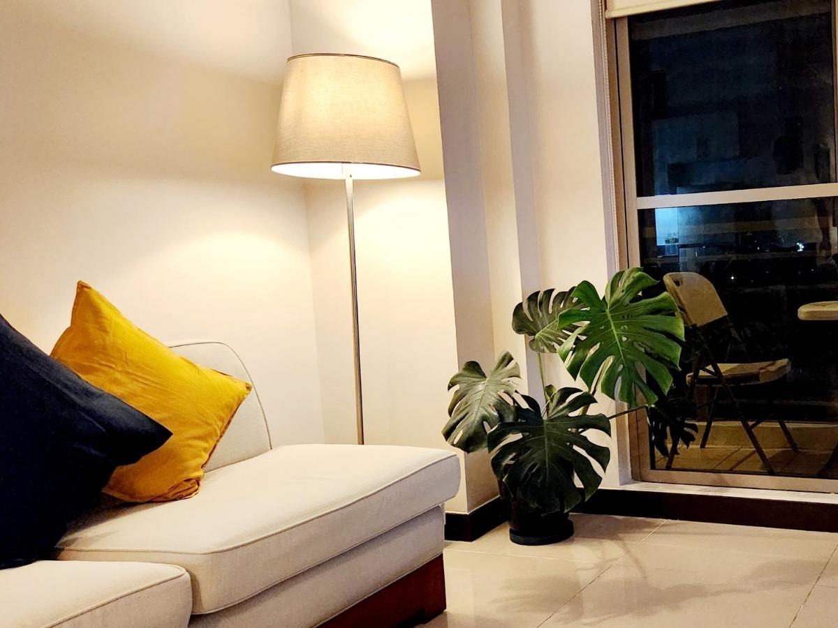 Casa Antonio At Fairway Terraces Family Penthouse 2Br Wi-Fi Nr Golf, Airport, Fort Bgc มะนิลา ภายนอก รูปภาพ