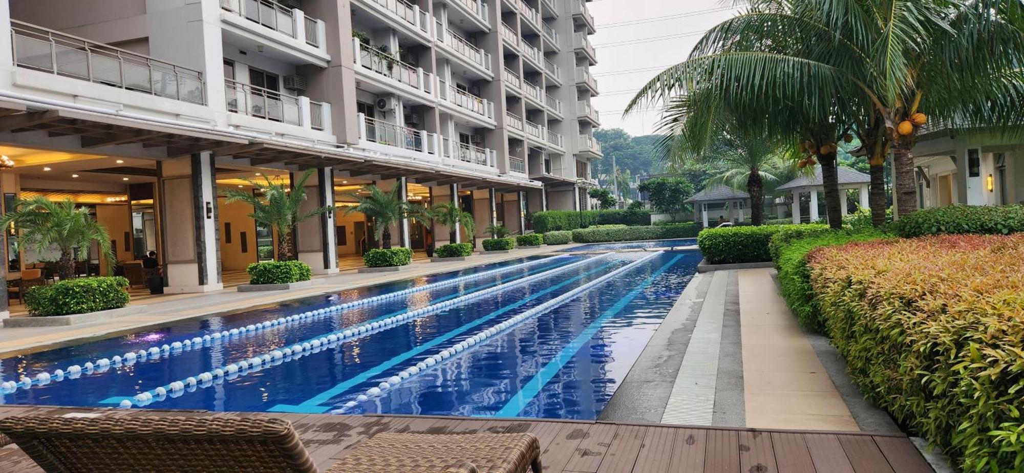 Casa Antonio At Fairway Terraces Family Penthouse 2Br Wi-Fi Nr Golf, Airport, Fort Bgc มะนิลา ภายนอก รูปภาพ