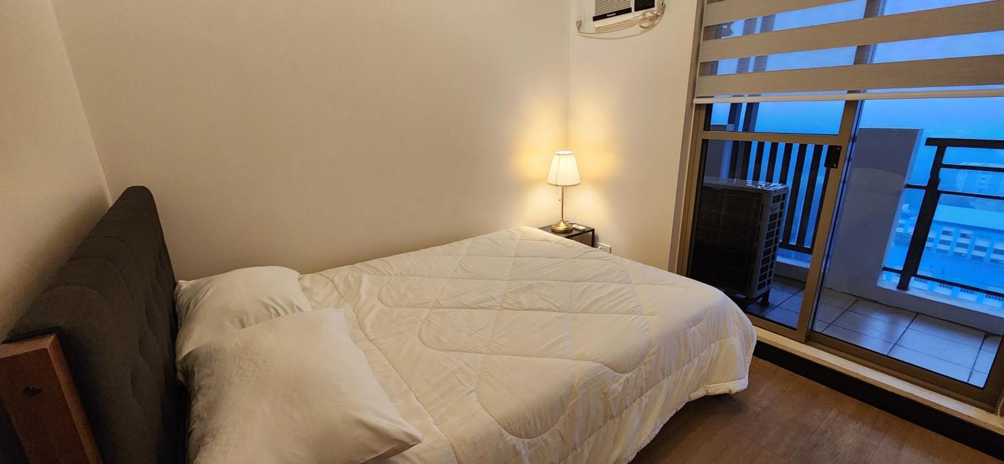 Casa Antonio At Fairway Terraces Family Penthouse 2Br Wi-Fi Nr Golf, Airport, Fort Bgc มะนิลา ภายนอก รูปภาพ